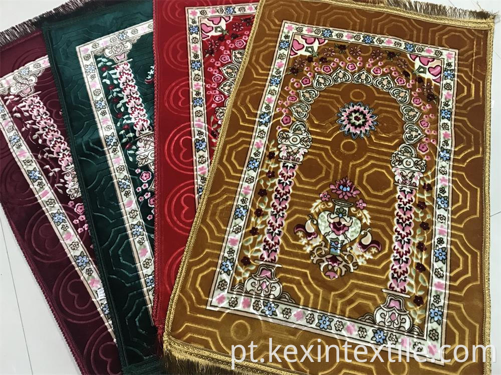 raschel flush prayer rug 